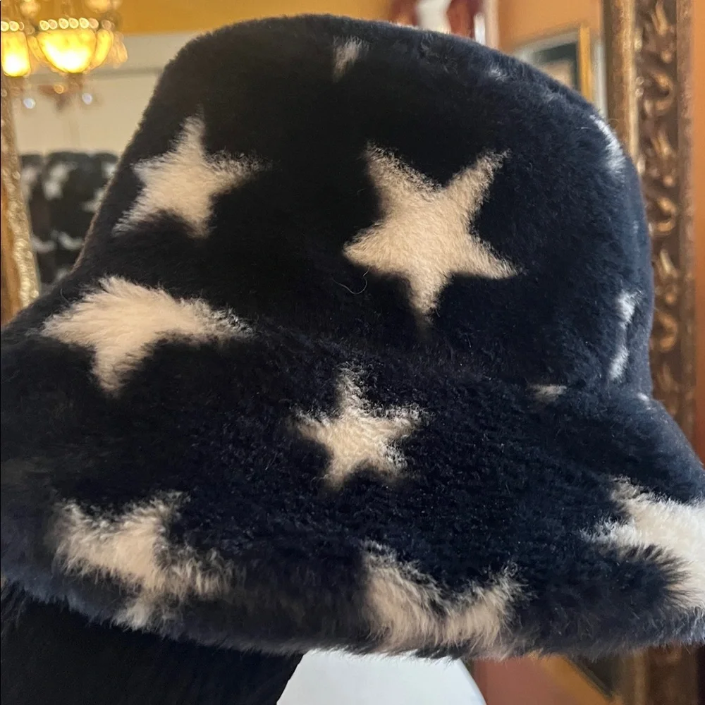 Navy Blue Faux Fur Bucket Hat With White Stars